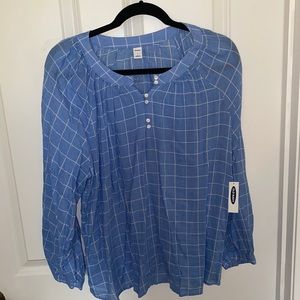 women’s large blue patterned old navy blouse